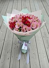 Букет цветов из:  Альстромерии в Пирогово