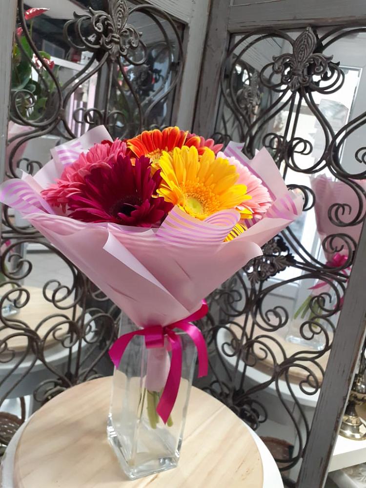 Букет цветов из: Герберы в Пирогово