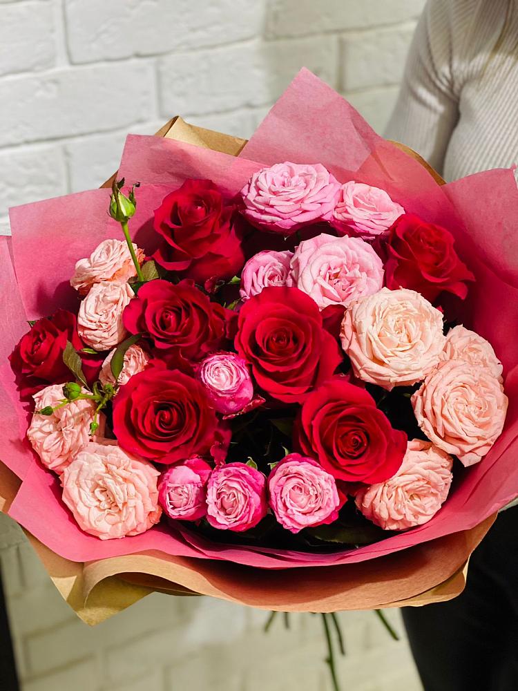 Букет цветов из: Розы в Пирогово