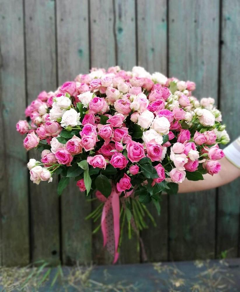 Букет Розовые кустовые розы Натали и Лав Лидия в Пирогово