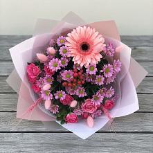 Букет цветов из:  Розы, Герберы и Хризантемы в Пирогово