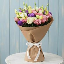 Букет цветов из:  Лизиантусы в Пирогово